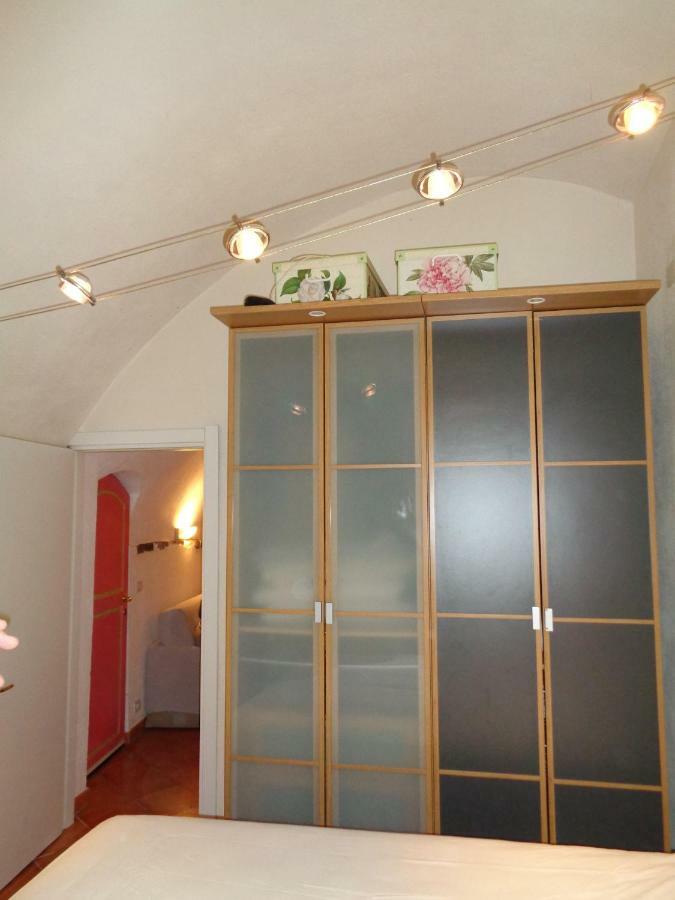 Apartment Medieval Village Isolabona Bagian luar foto