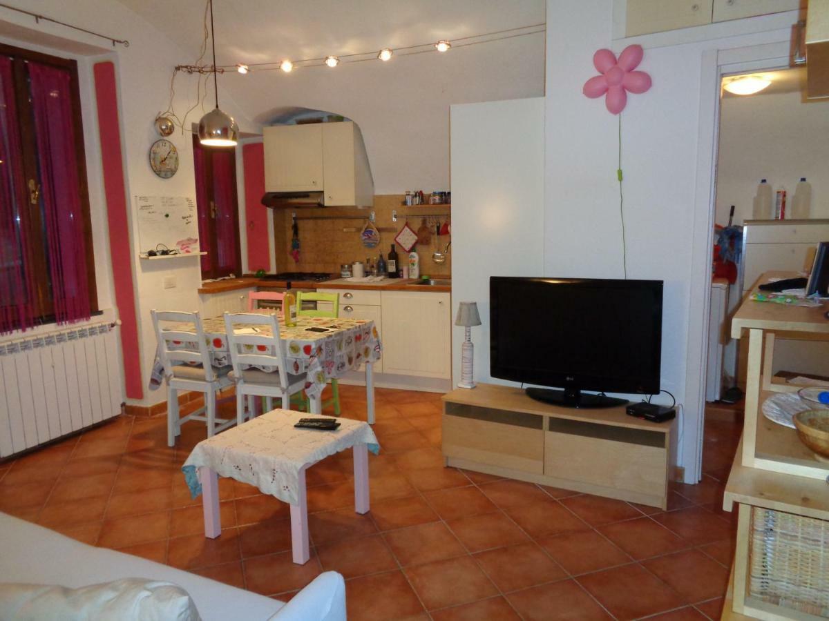 Apartment Medieval Village Isolabona Bagian luar foto